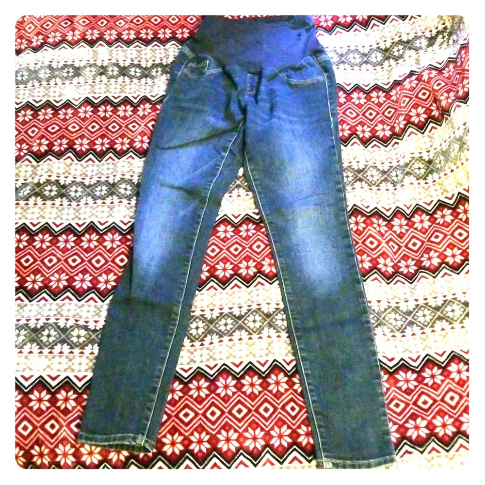 Maternity jeans